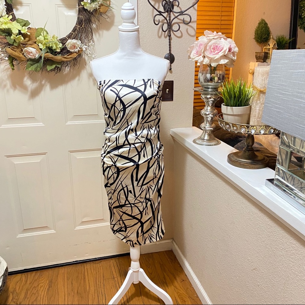 Rubber Ducky Strapless Swirl Design Midi Dress